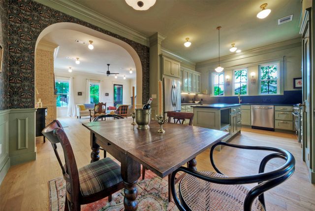 3309 Larry LN 1, Austin, TX 78722