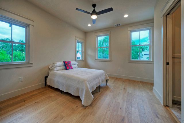 3309 Larry LN 1, Austin, TX 78722