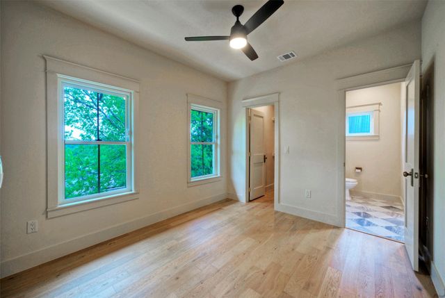 3309 Larry LN 1, Austin, TX 78722