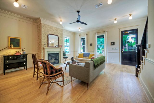 3309 Larry LN 1, Austin, TX 78722