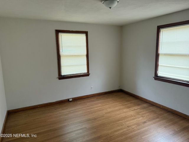 947 GLENCARIN Street, Jacksonville, FL 32208