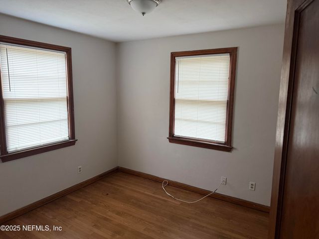 947 GLENCARIN Street, Jacksonville, FL 32208