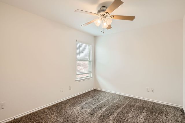 1001 Alton Drive, Aubrey, TX 76227