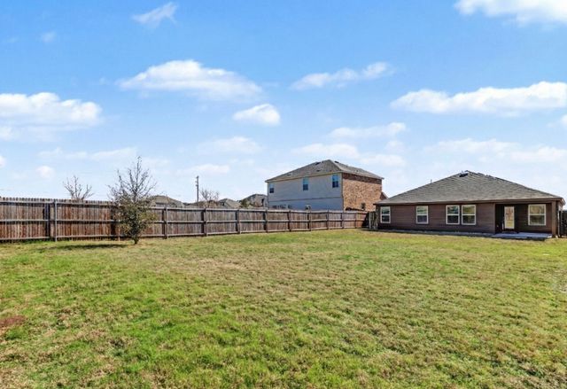 1001 Alton Drive, Aubrey, TX 76227