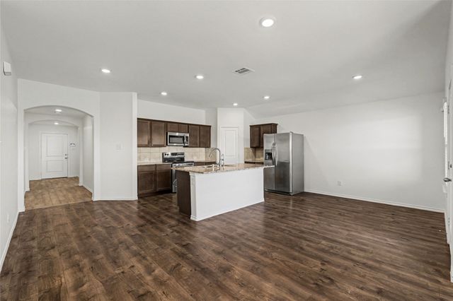 1001 Alton Drive, Aubrey, TX 76227