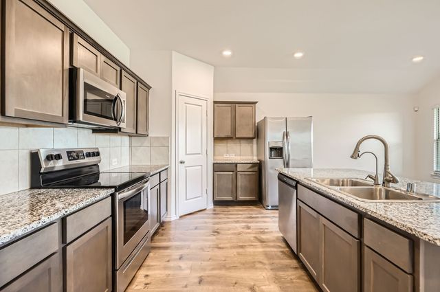 1001 Alton Drive, Aubrey, TX 76227