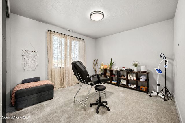 12928 N Krauss Cir, Rathdrum, ID 83858