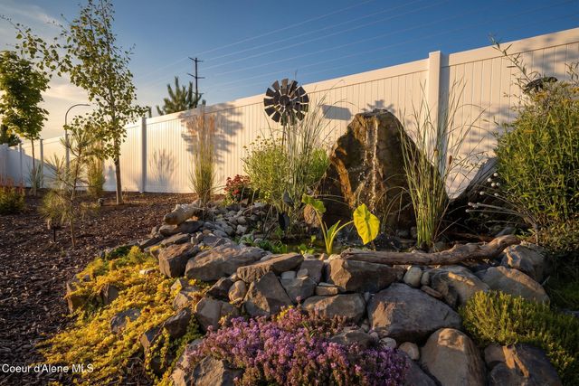 12928 N Krauss Cir, Rathdrum, ID 83858
