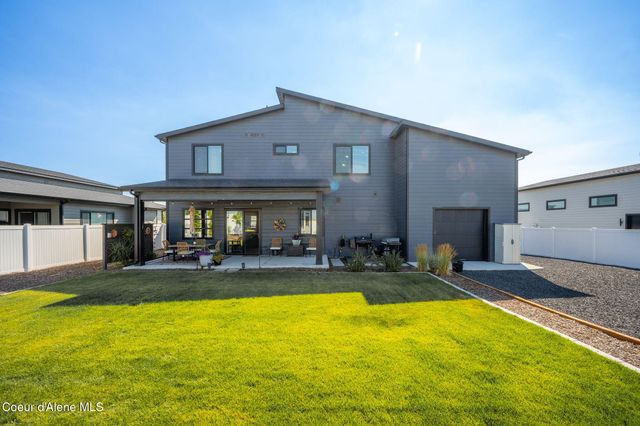 12928 N Krauss Cir, Rathdrum, ID 83858