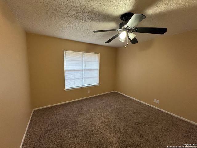 923 Vance Jackson Rd Apt 1406, San Antonio, TX 78201