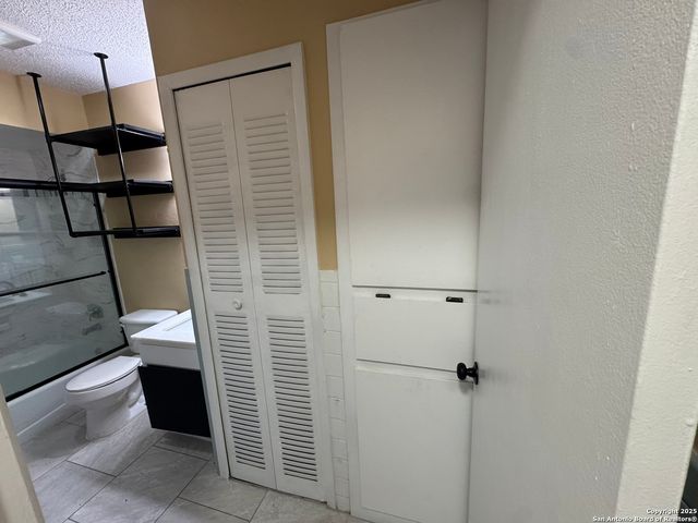 923 Vance Jackson Rd Apt 1406, San Antonio, TX 78201