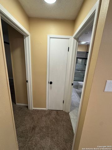 923 Vance Jackson Rd Apt 1406, San Antonio, TX 78201