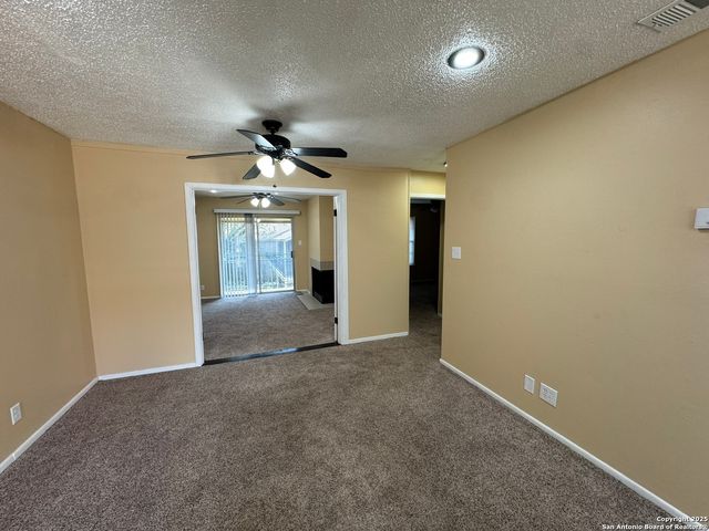 923 Vance Jackson Rd Apt 1406, San Antonio, TX 78201