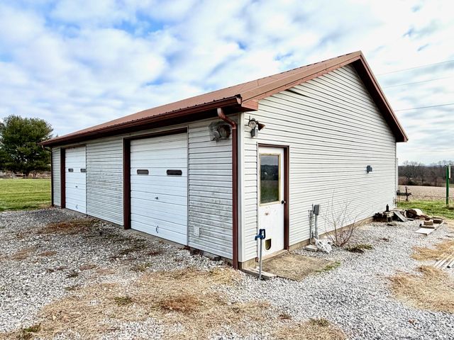 1164 Erie Church Road, Bedford, IN 47421