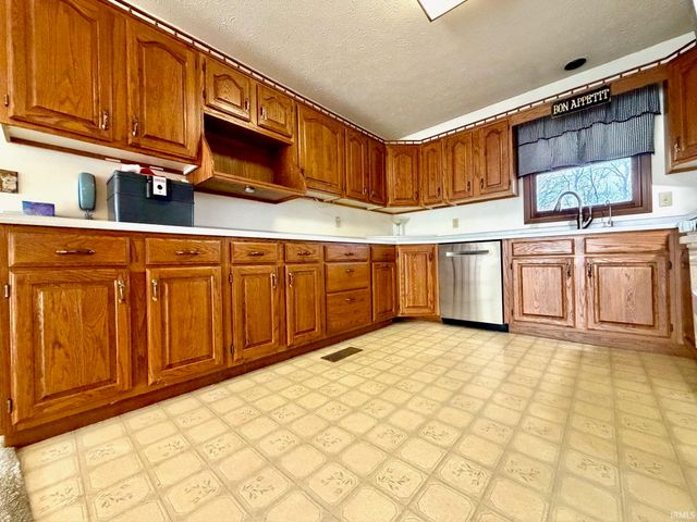 1164 Erie Church Road, Bedford, IN 47421