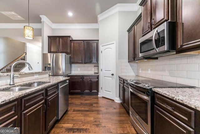 207 Red Hawk Point, Kathleen, GA 31047