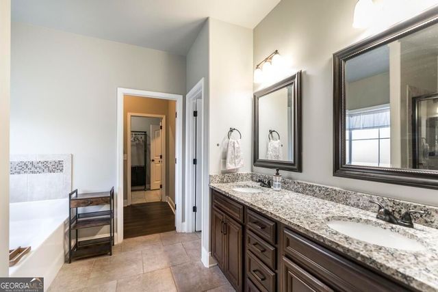 207 Red Hawk Point, Kathleen, GA 31047