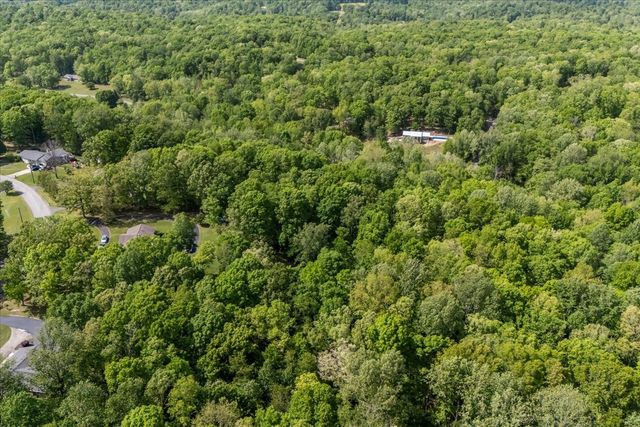 0 Rustling Oaks Dr, Waverly, TN 37185