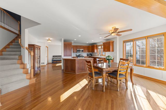 12198 Oxford Court, Lemont, IL 60439