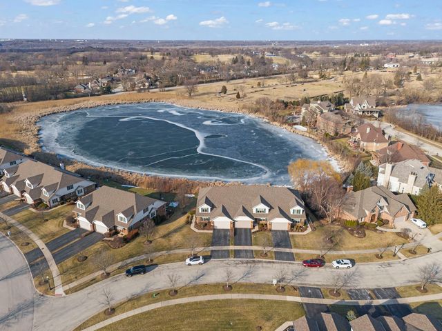 12198 Oxford Court, Lemont, IL 60439