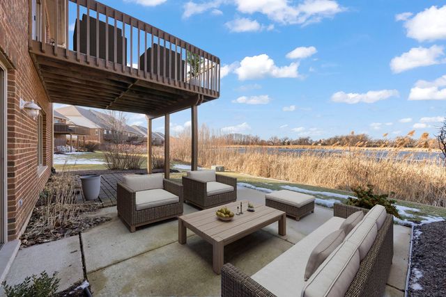 12198 Oxford Court, Lemont, IL 60439