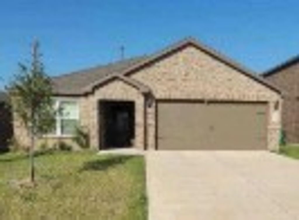 305 Shaw Creek Boulevard, Ferris, TX 75125