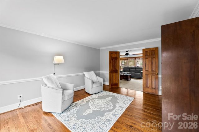 10318 Hollybrook Drive, Charlotte, NC 28277