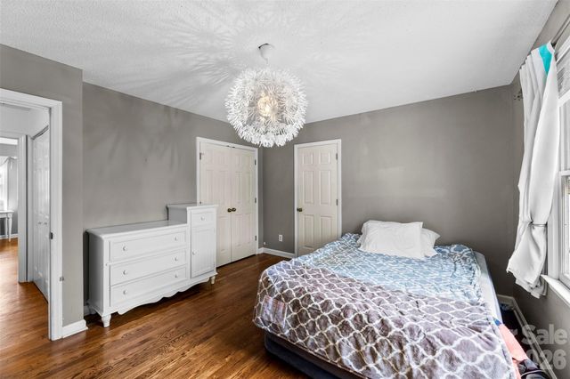 10318 Hollybrook Drive, Charlotte, NC 28277