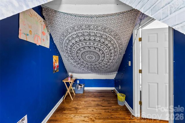 10318 Hollybrook Drive, Charlotte, NC 28277