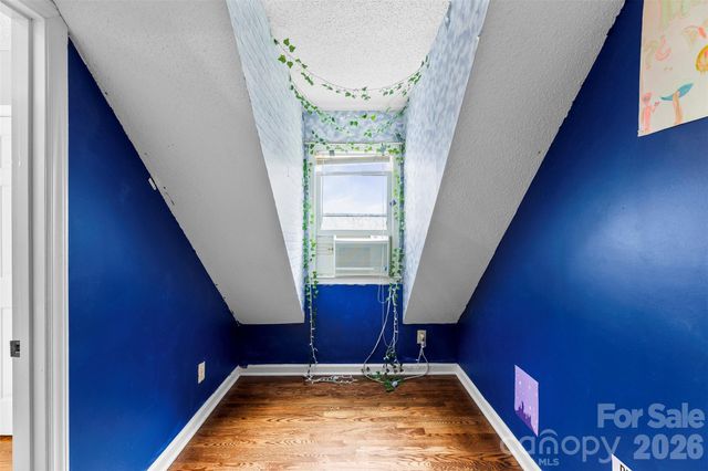 10318 Hollybrook Drive, Charlotte, NC 28277