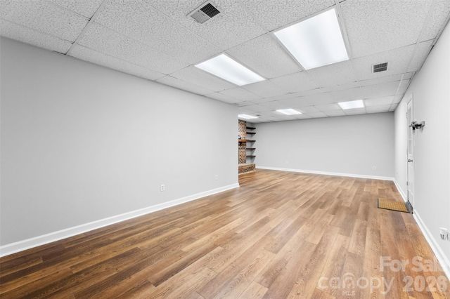 10318 Hollybrook Drive, Charlotte, NC 28277