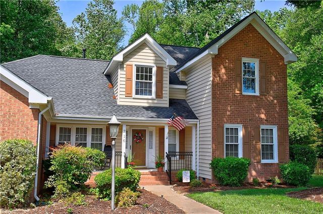716 Firethorn RD, Chesapeake, VA 23320