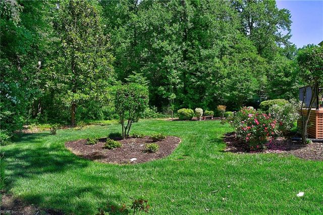 716 Firethorn RD, Chesapeake, VA 23320