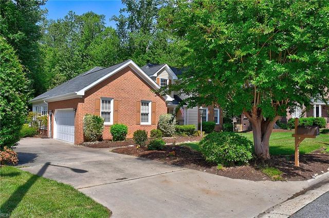 716 Firethorn RD, Chesapeake, VA 23320