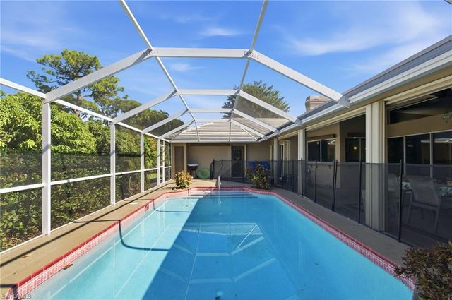 20 Timberland CIR N, Fort Myers, FL 33919