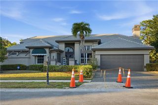 20 Timberland CIR N, Fort Myers, FL 33919