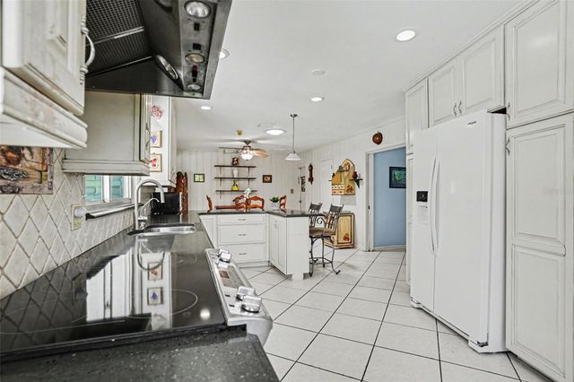 1350 ECKLES DRIVE, Tampa, FL 33612