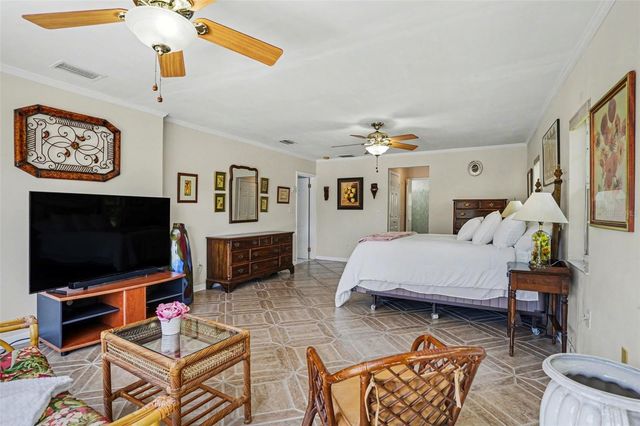 1350 ECKLES DRIVE, Tampa, FL 33612