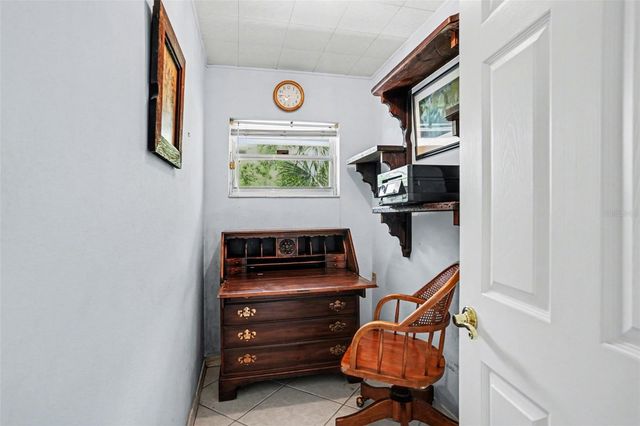 1350 ECKLES DRIVE, Tampa, FL 33612