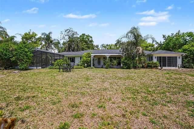 1350 ECKLES DRIVE, Tampa, FL 33612