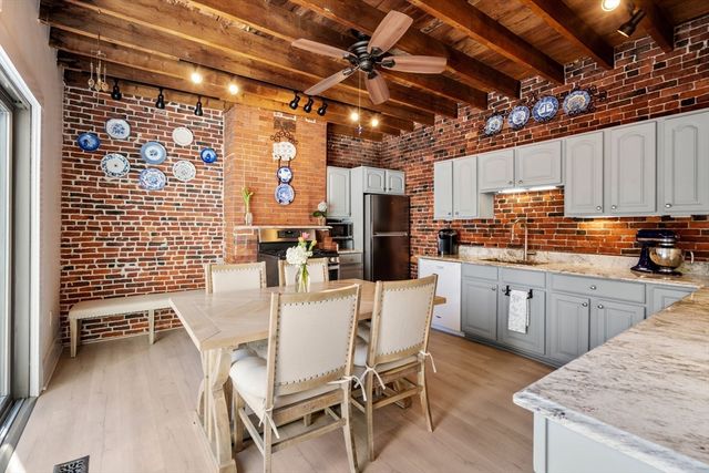 18 Putnam Street, Boston, MA 02129