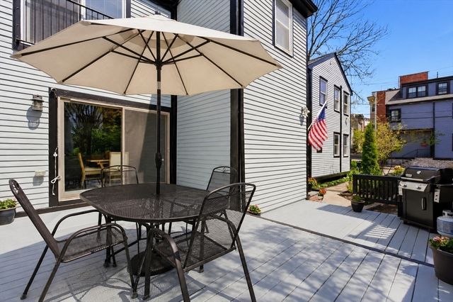 18 Putnam Street, Boston, MA 02129