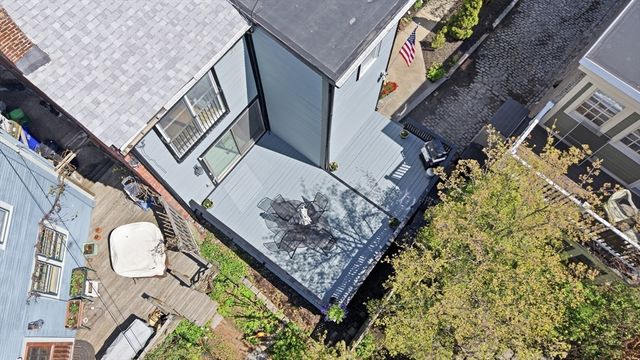 18 Putnam Street, Boston, MA 02129