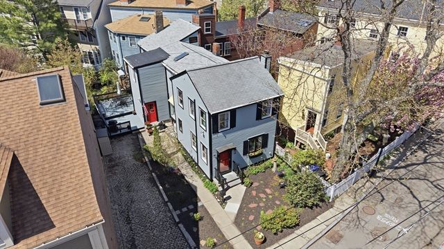18 Putnam Street, Boston, MA 02129