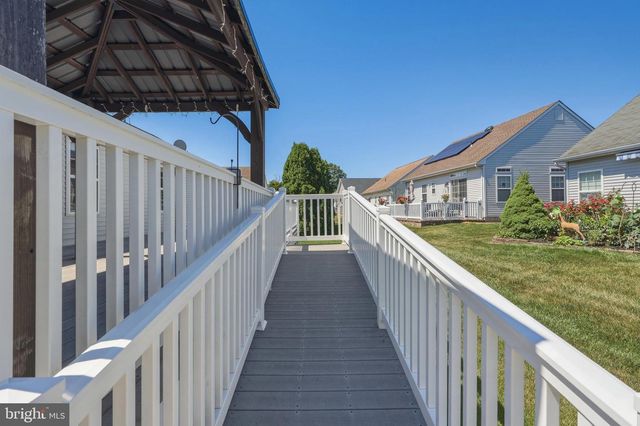 529 KEY WEST DR, Williamstown, NJ 08094