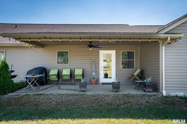 1205 WILDFLOWER Lane, Herrin, IL 62948