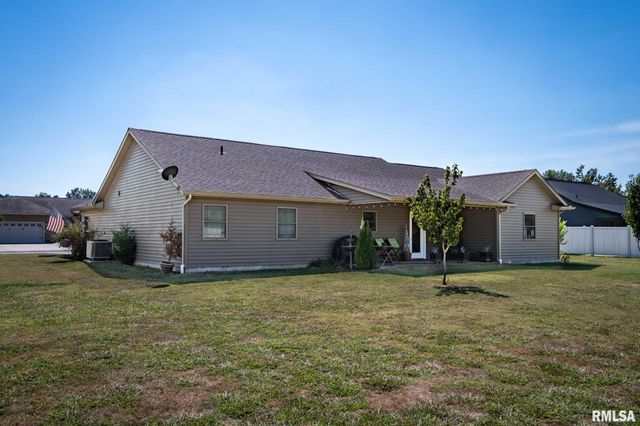 1205 WILDFLOWER Lane, Herrin, IL 62948