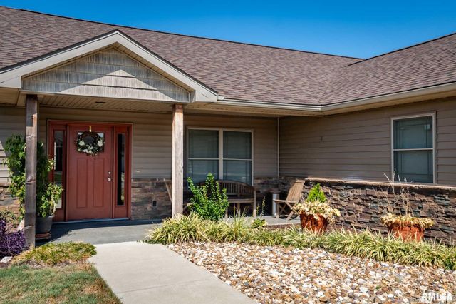 1205 WILDFLOWER Lane, Herrin, IL 62948