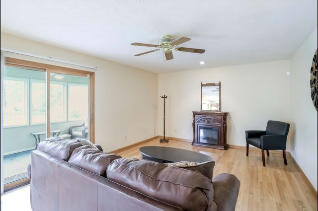 10341 Blue Fin Drive, Indianapolis, IN 46256