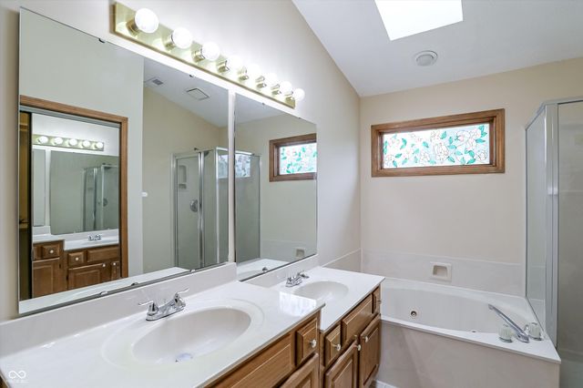 10341 Blue Fin Drive, Indianapolis, IN 46256
